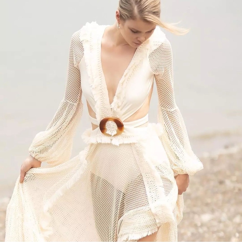 White beach dress knitted - Picture 3 of 3
